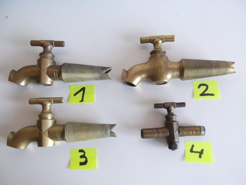 Anciens robinets bronze - , pour