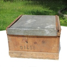 Ancienne caisse de transport