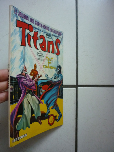 Edition lug titans num - /,