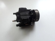 FORD FIESTA VI Pompe à