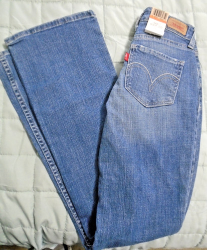 New juniors levi 528 curvy - levi's,