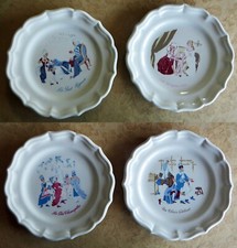 GIEN 4 Assiettes chaussures Charles JOURDAN signées 1967  J. MERCEY