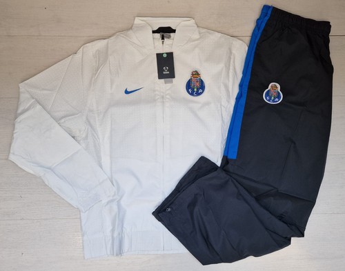 ensemble foot nike