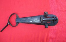 Couteau de plongée vintage « Modèle Inox Déposé » avec son fourreau .