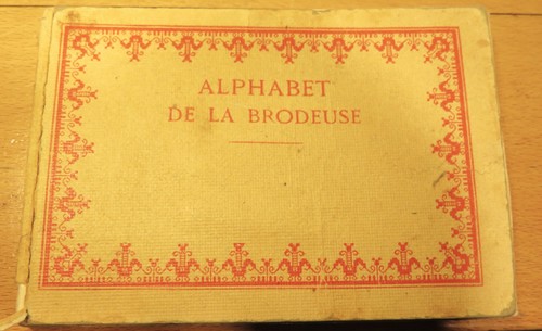 Alphabet brodeuse - alphabet, de
