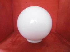 GLOBE OPALINE DIAMETRE 25 CM