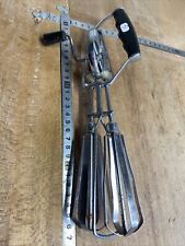 (n° 5 old tool, outil ancien de cuisine /  fouet , batteur Vintage.