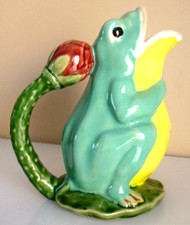 PICHET BARBOTINE, MAJOLIQUE, GRENOUILLE, CERAMIQUE EMAILLE, SIGNE ATHEZZA FRANCA