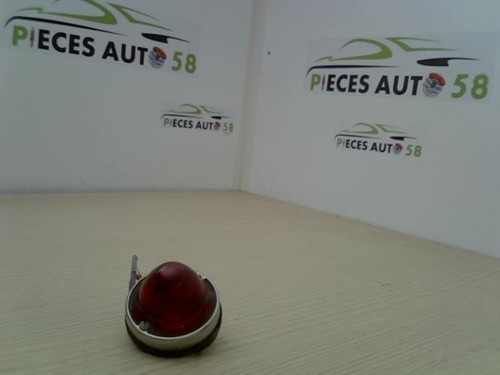 Feu arriere principal gauche