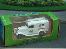 FORD V 8 Ambulance 1/43 Eligor