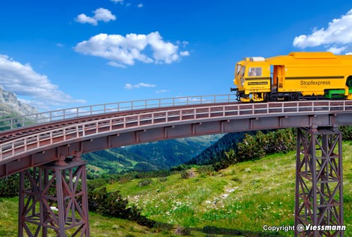 Pont acier courbé piste - pont,