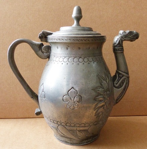 Verseuse cafetière étain - cafetière,