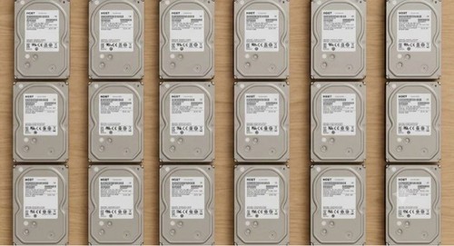 Disques durs serveur - 24, hgst