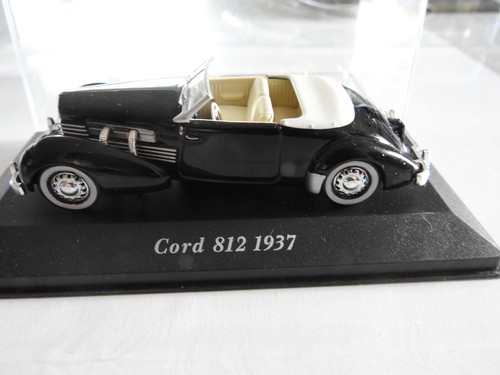 Voiture miniature ancienne - voiture,