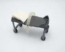 PLAYMOBIL (Y1243) HOPITAL - Brancard Civière sur Roulettes Ambulance 4221 Jauni