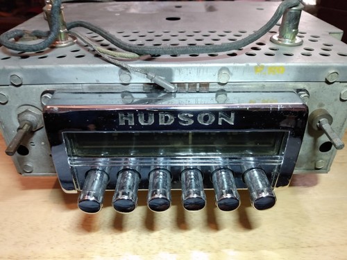 Vintage 1950 hudson radio - 1950's,