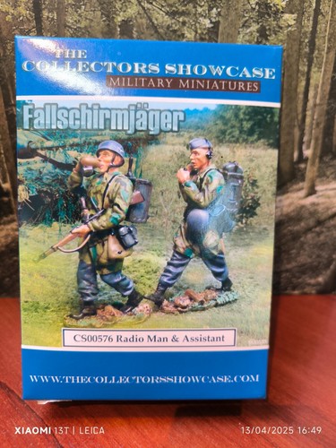 Collectors showcase cs00576 - collectors,
