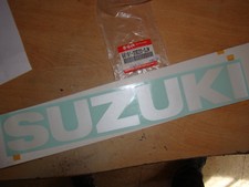 SUZUKI GSXR 750 - EMBLEME STICKER  NEUF !!! - 68181-33E20-OJW