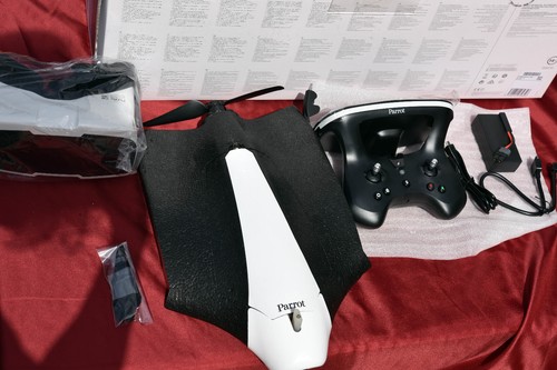 Drone parrot disco - drone,