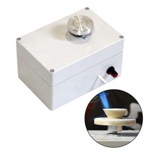 Mini tour de poterie électrique avec plateau 12V formant la machine pour