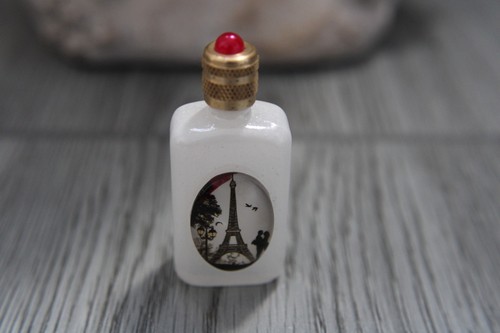 Miniature de parfum - cm,,