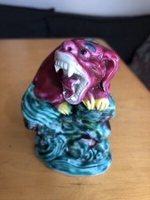 Chien De Fô Ancien En Porcelaine