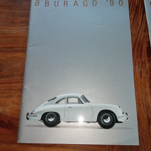 Catalogue détaillant format