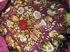 Tapis de guéridon ou châle