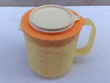 TUPPERWARE  - PICHET GRADUE -
