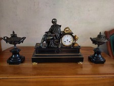 Décor de cheminée en marbre