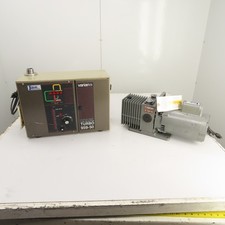 Varian 959-50 Spectromètre de Masse Détecteur de Fuite Unité W/SD-90 Pompe 120/