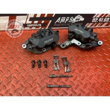 Paire d'étrier de frein avant