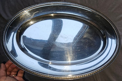Grand plat ovale métal