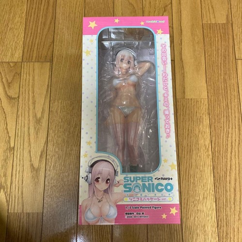 Figurine pvc super sonico - super,