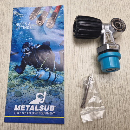 Valve unique pour - , réservoir