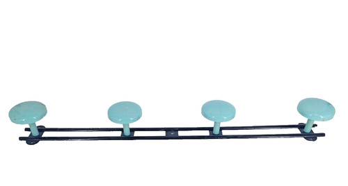Porte manteaux metal avec 4 - porte,