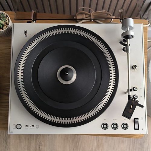 Philips 212 electronic - philips,