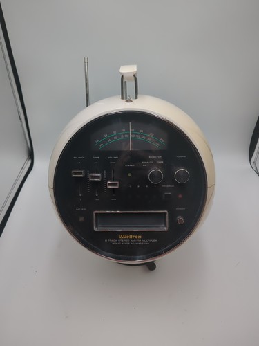 Weltron 2001 space ball - space,