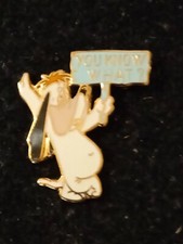 Pin's BD Droopy Signé Demons Et Merveilles