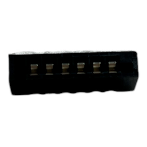 Ribbon cable female connector