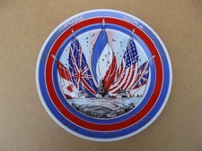 Assiette en porcelaine de