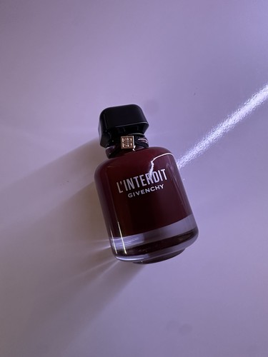 Givenchy interdit eau de - -,