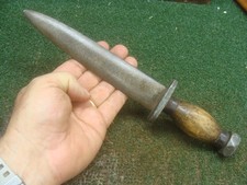 WWII Fighting Knife - WW2
