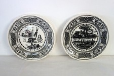 Lot de 2 assiettes parlantes en faiënce de Gien "Rébus" n°1 et n°2