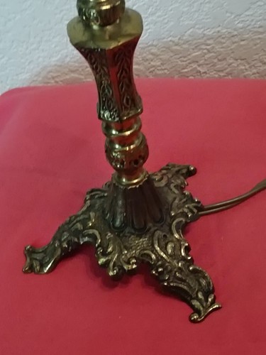 Pied lampe bronze style - pied, art