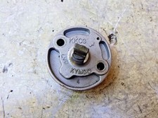 POMPE A HUILE QUAD KYMCO 250 KXR ANNEE 2004 REFERENCE MOTEUR LA50AD