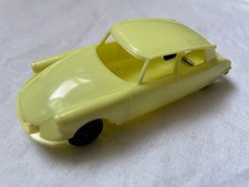 Voiture plastique miniature Citroën DS 19 N°4 Clé 1/48e publicitaire BONUX