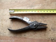 (n° 356 ) OUTIL ANCIEN,PINCE,clé mécanique griffes,tenaille.