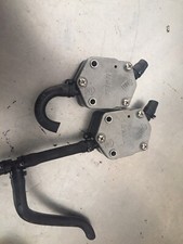 2 pompes à carburant basse