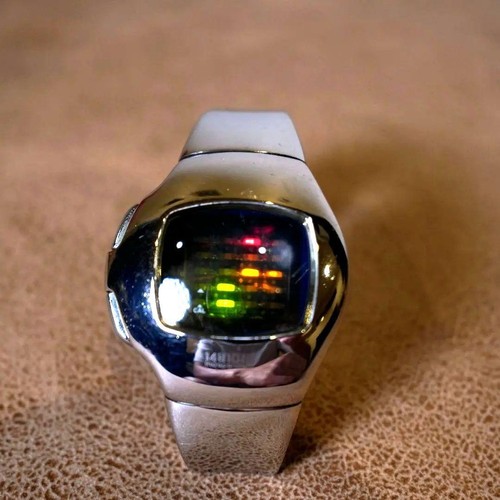 Montre solaire radiocommandée